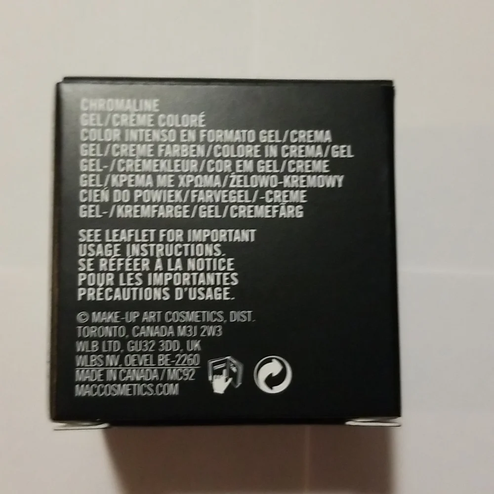 MAC Pure White Chromaline Pro